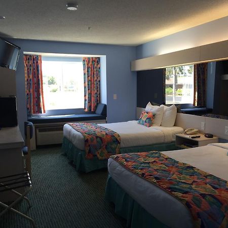 Microtel Inn & Suites By Wyndham カロライナビーチ エクステリア 写真